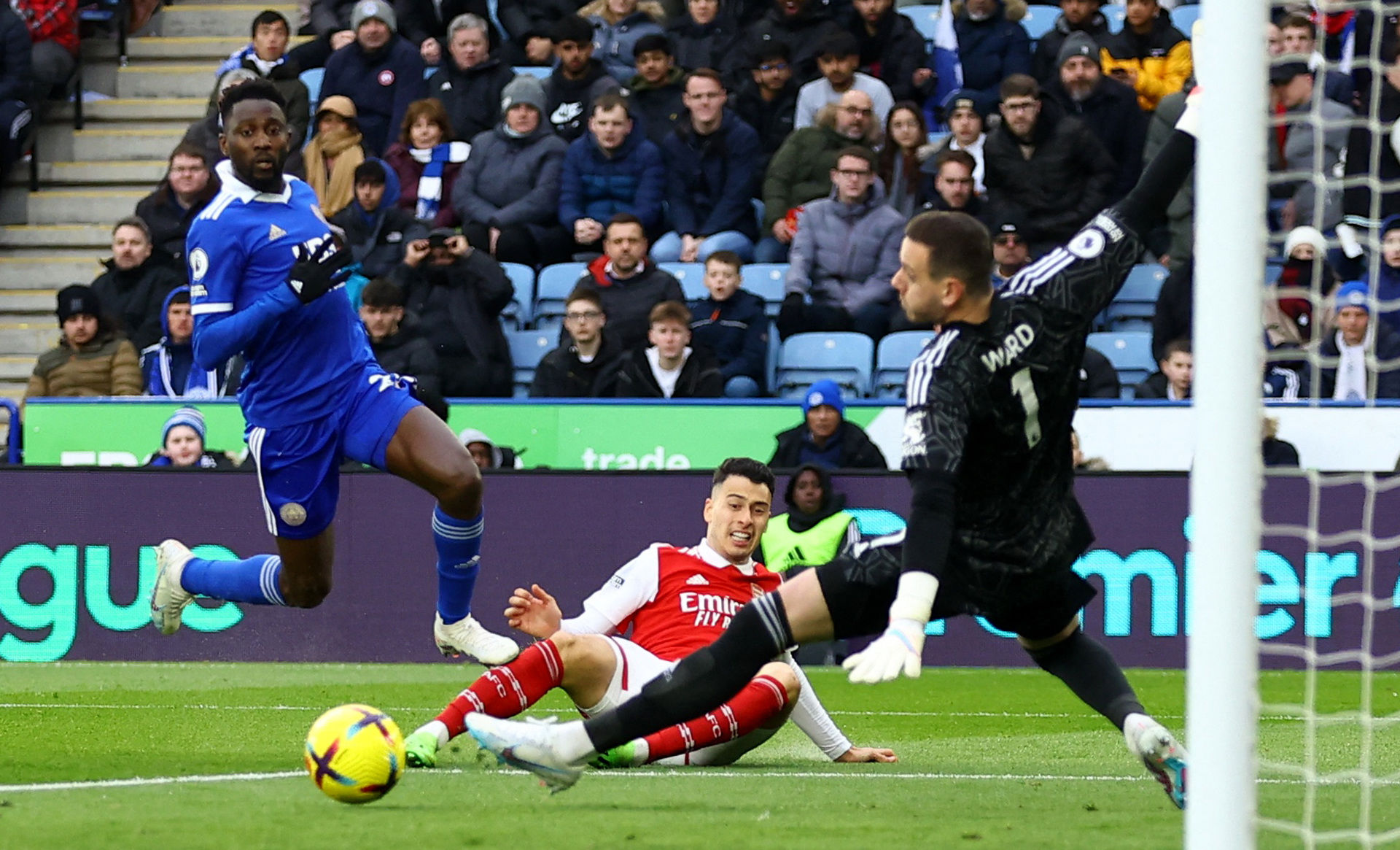 整上迈出了 整上迈出了