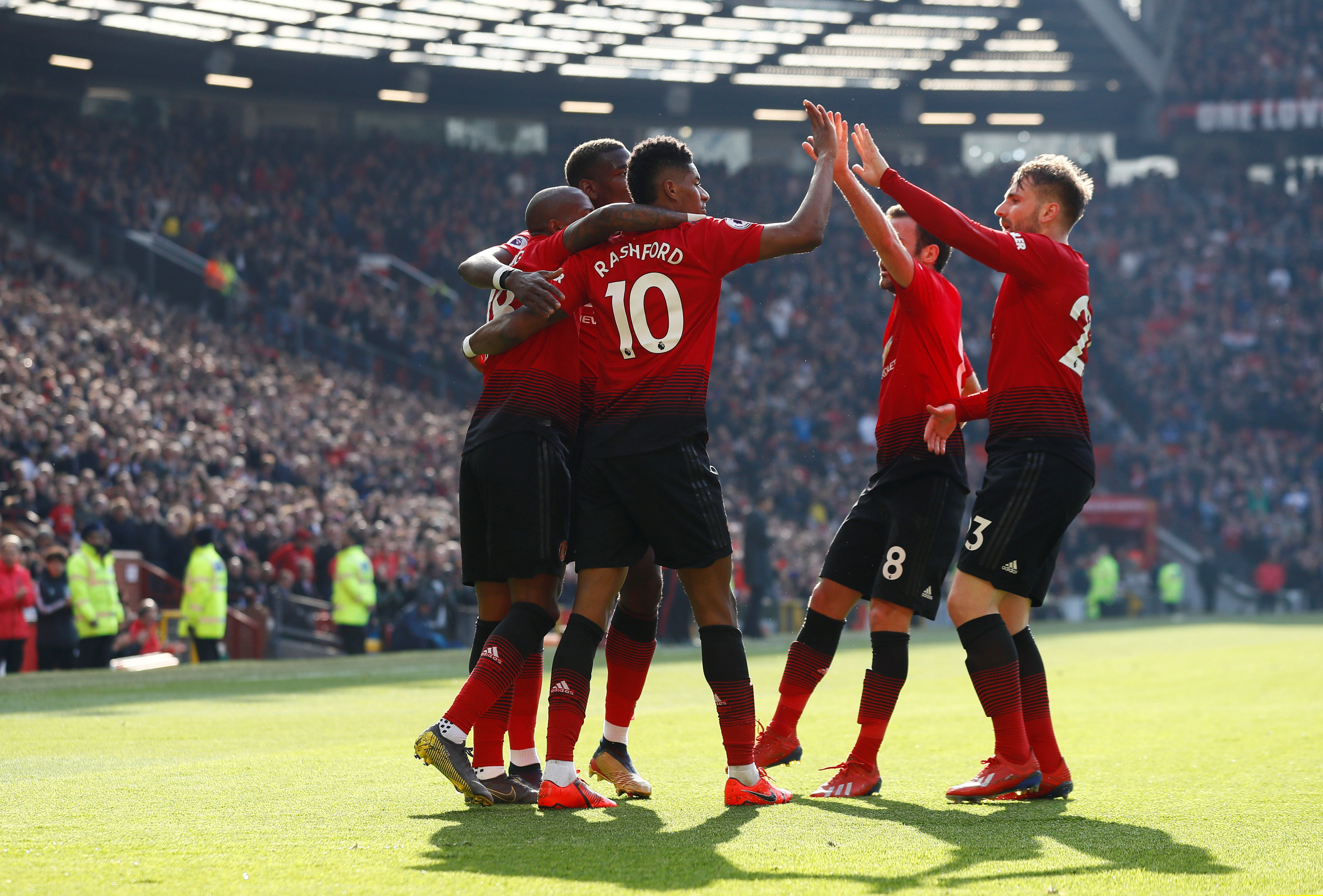 在现代足球 在现代足球